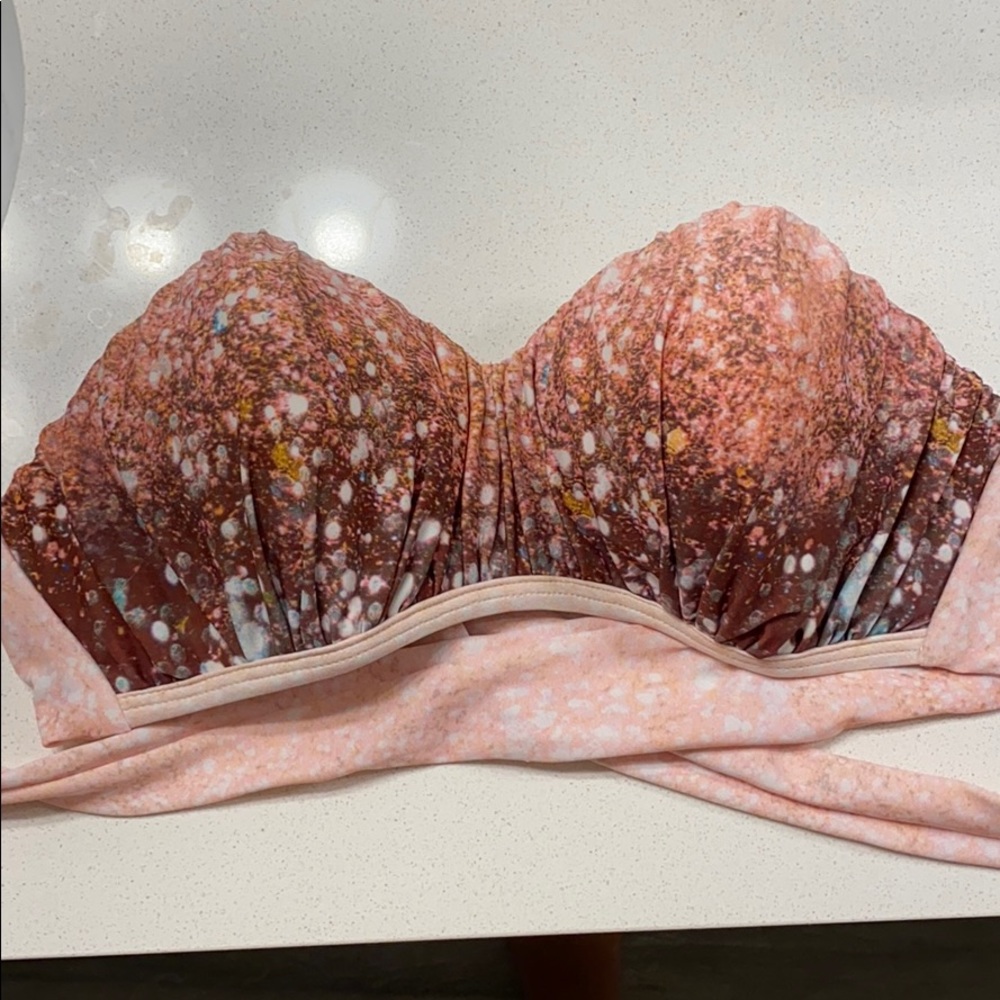 L space bandeau top